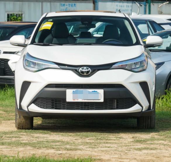 Popular Toyota C-HR 2022 2.0L Leading version 5seats SUV Black gasoline used