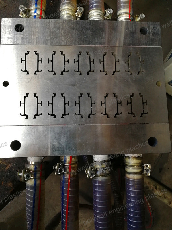 Extruded Tool for Thermal Break Strip Extruding Machine
