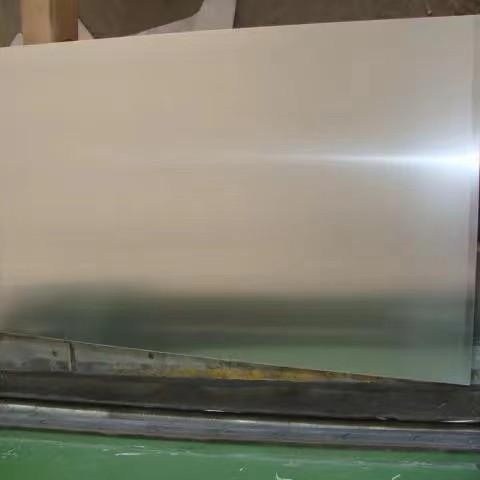 The factory supplies 1070 Aluminum Row, the aluminum alloy profile 1070 aluminum