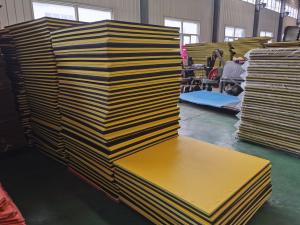 Wholesale Gym Interlock Rubber Flooring Tiles Sports Rubber Puzzle Mats from china suppliers