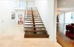 Modern Straight Flight Staircase 12mm Tempered Glass Railing Indoor Decoration