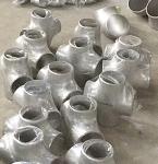 Unusual Size DN15-DN1200 Carbon Steel Cross Seamless SCH20 Four Way Pipe Fitting