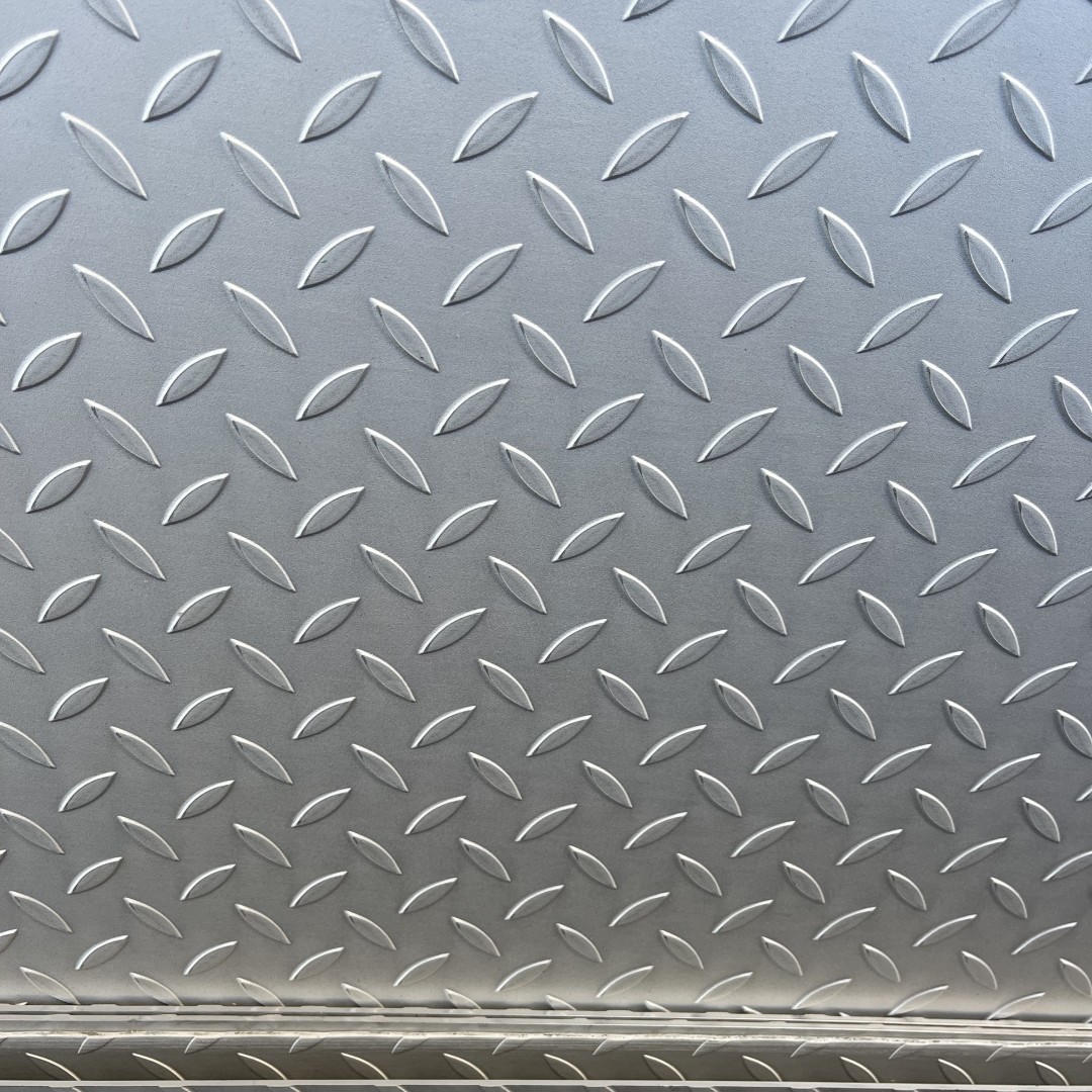 316L 3mm Thick Non Slip Stainless Steel Chequered Steel Plate Diamond Shaped Pattern Sheet