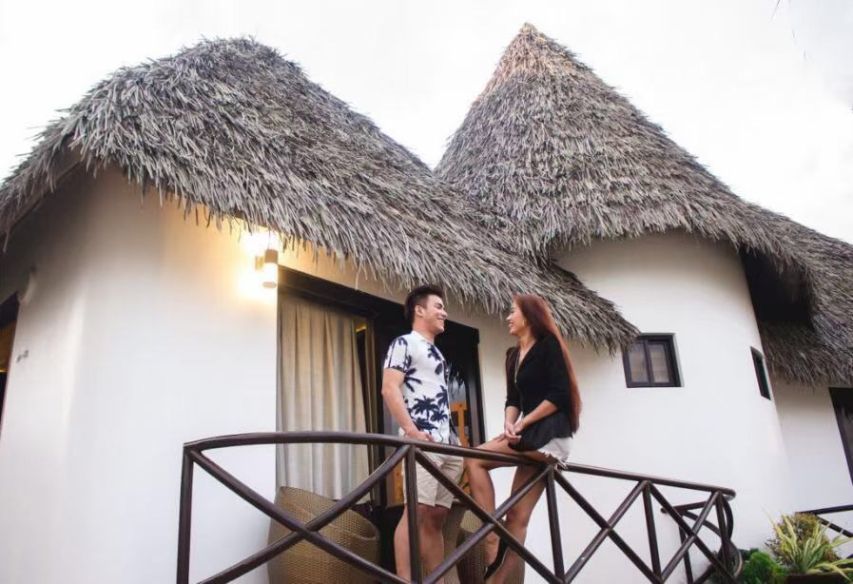Eco-Friendly Simulation Plastic Thatch Roof for Decoration