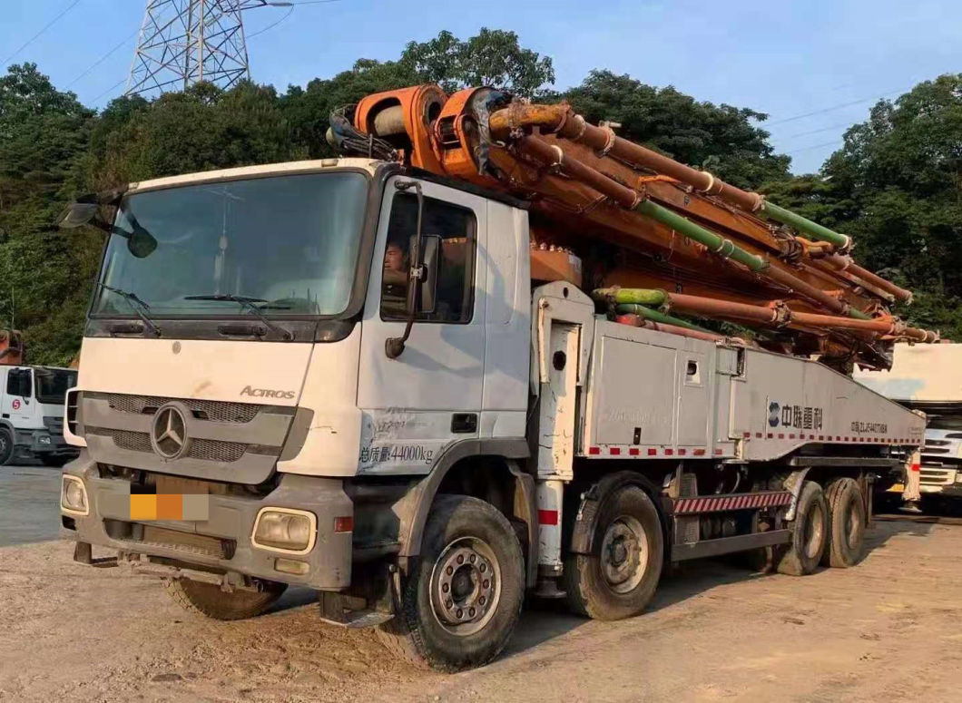 2013 Zoomlion 56m Used Concrete Boom Pump Mercedes Benz