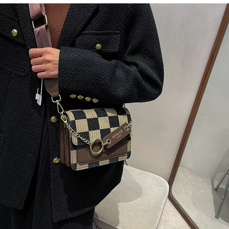 Shoulder 2024 Luxury Design Handbag Checkerboard Mini Fabric Flap Sling Bag for Women
