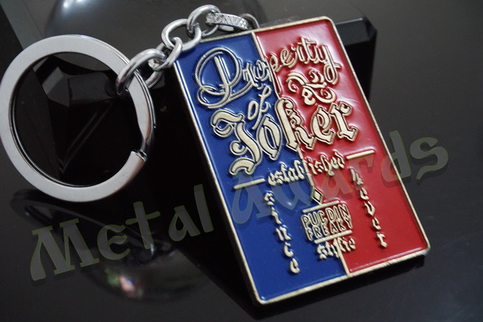 Die Strucking Iron Metal Key Chains Metal Key Tags Soft Enamel With Split Ring