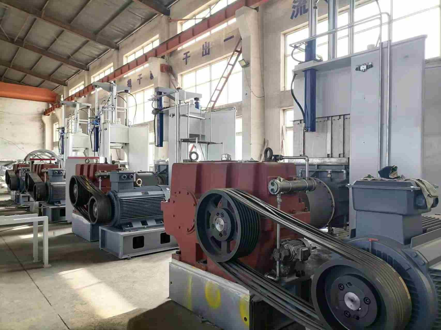 110kW 75L Rubber Kneader With Double Hydraulic Pressure Lid