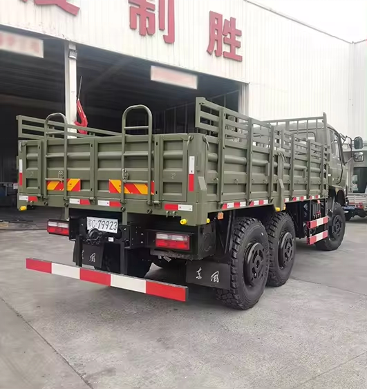 Automatic Air Conditioner Equipped Dongfeng 4X4 6X6 5T 10T 5000kg Off Road Service Truck Chassis