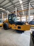 10000kg Vibratory Road Roller for Construction and Road Maintenance