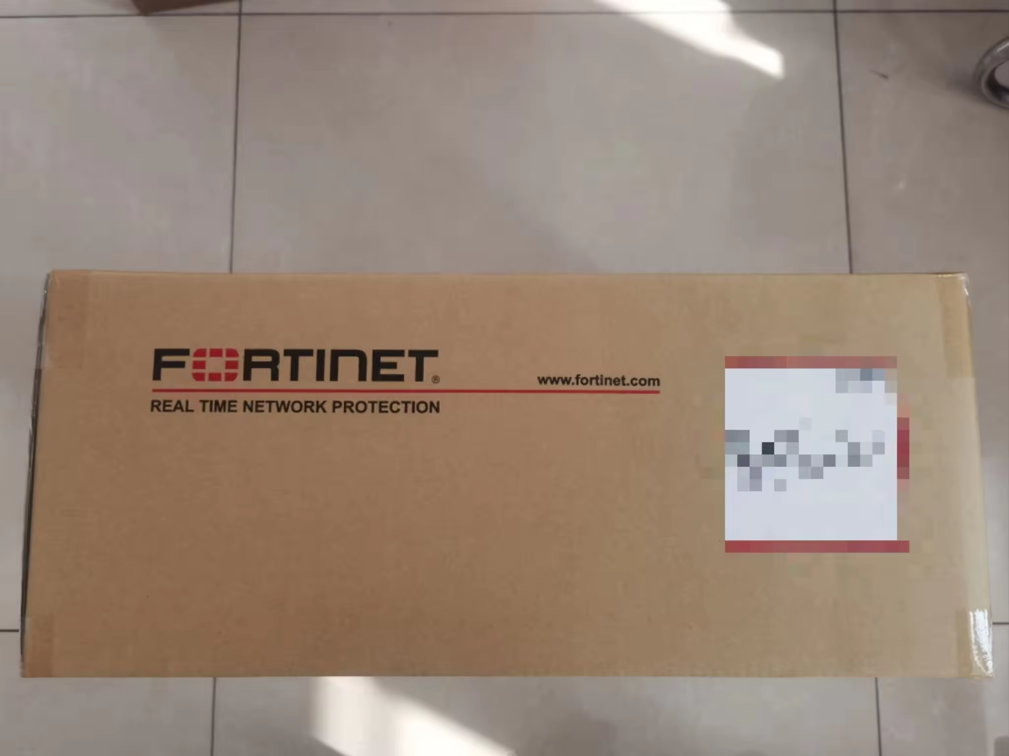 Fortinet FS-524D-FPOE Network Switch 24 GE/RJ45 Ports 4x 10 GE SFP Ports 2x 40 GE QSFP