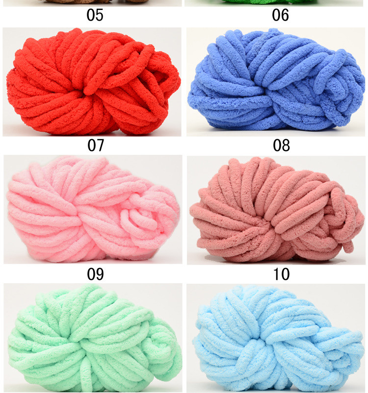 1/0.14NM 100% Polyester Soft Fluffy Round Velvet Merino Wool Yarn For Hand DIY Weaving
