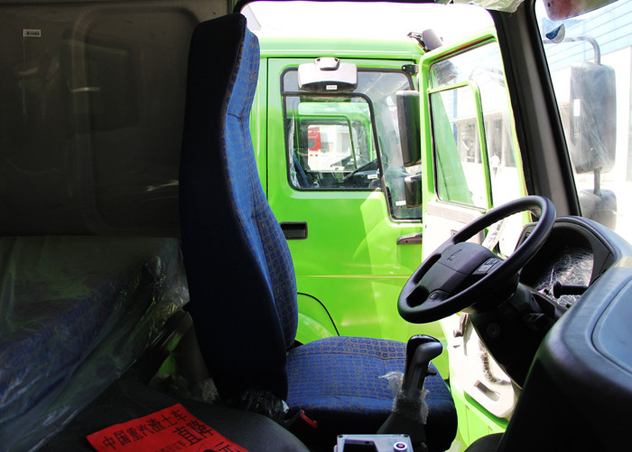 Municipal Heavy Duty Tipper Dump Truck SINOTRUK HOWO LHD 336HP 10 Wheels