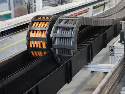 DC-17000-PUR: Abrasion Resistant Cable For Demanding Drag Chain Applications