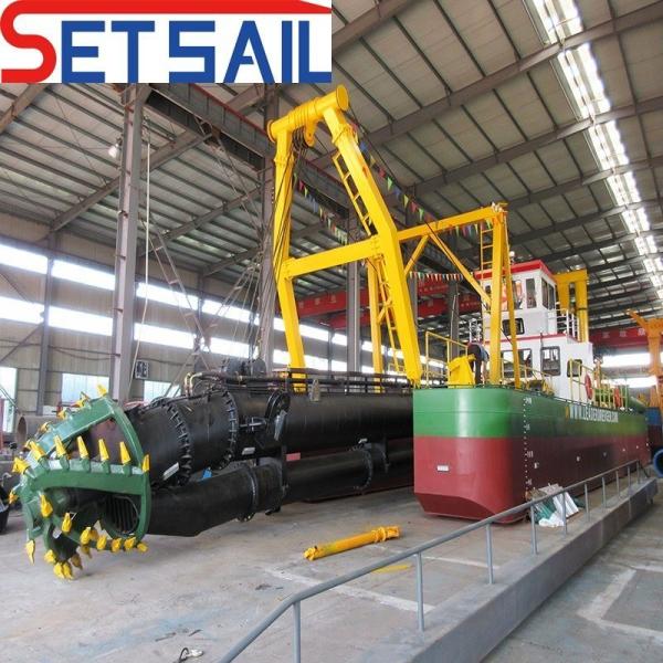 12mm Bottom Steel Plate Gold Mining Hydraulic 18 Inch Sand Mining Dredger with