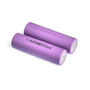 China 21700 5000mAh 2C Rechargeable Li Ion Battery Cell High Capacity 3.6V For Flashlight on sale