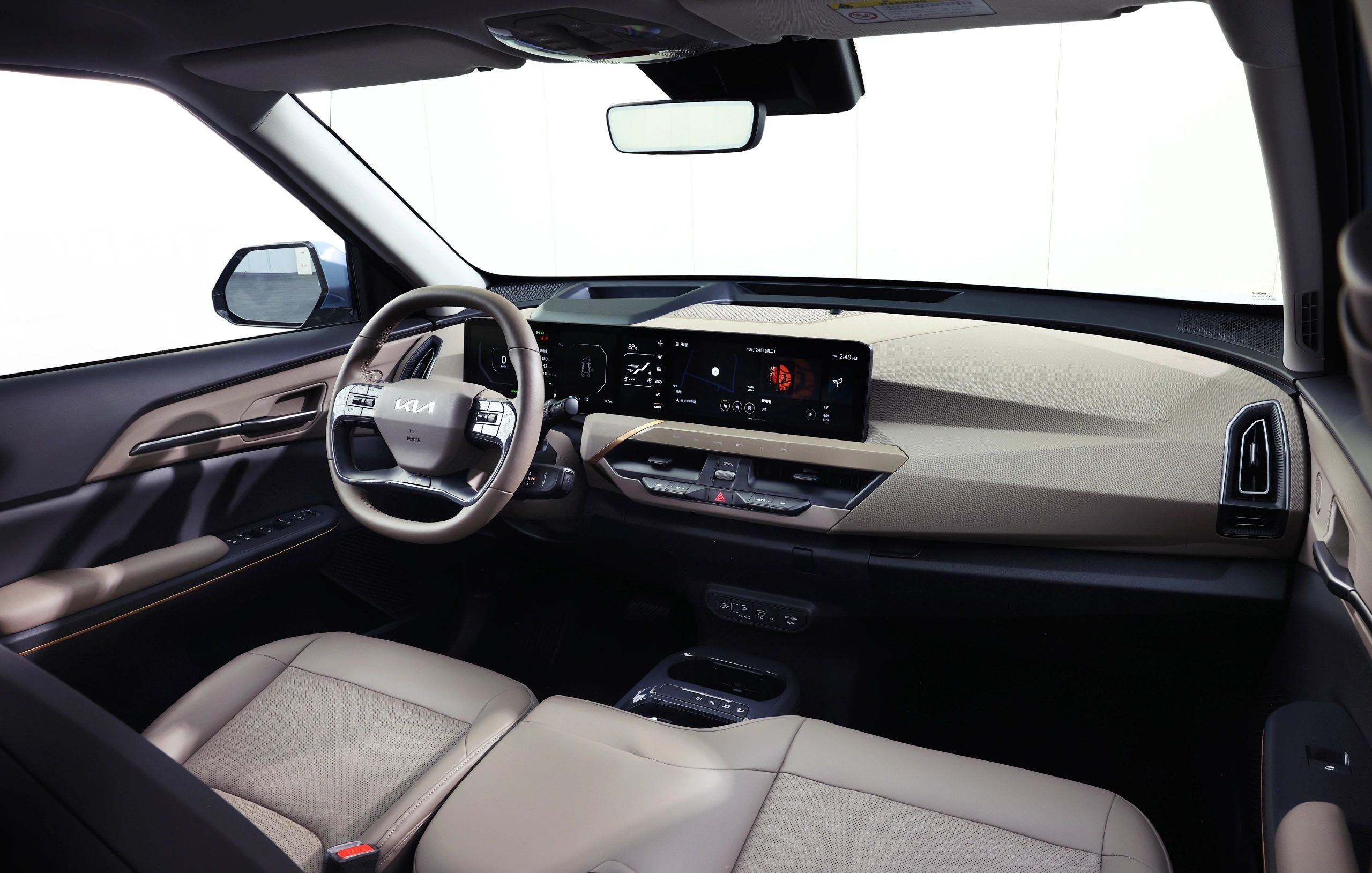 2023 KIA EV5 Left Hand Drive 5 Seat Luxury SUV Electric Car with 700km Long Range and Fast 27min Charging Time