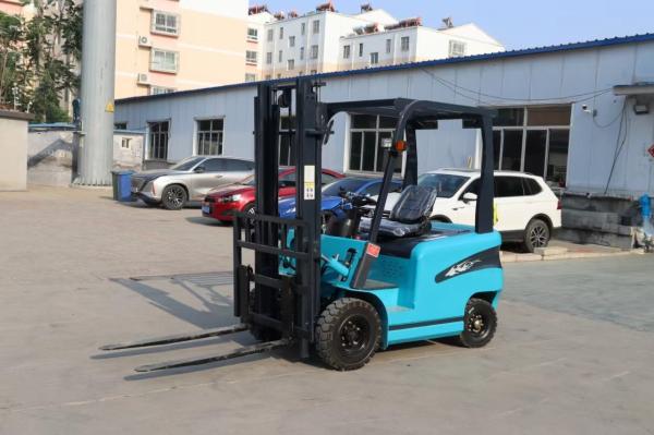 3 Stage Full Free Lift Small Electric Forklift 48V/400Ah Charger All Terrain