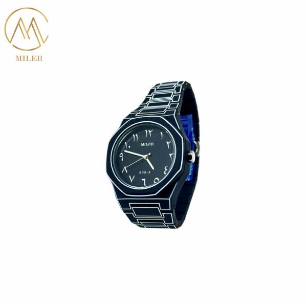 Stylish and Functional Quartz Wrist Watch for Everyday Wear and Outdoor
