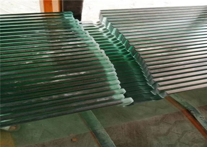 6.38mm-40mm Laminated Wired Tempered Safety Glass with CE&ISO certificate