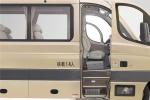 90% New Used Small Bus , Yutong Used Mini Coach 17 Seat Euro III Emission