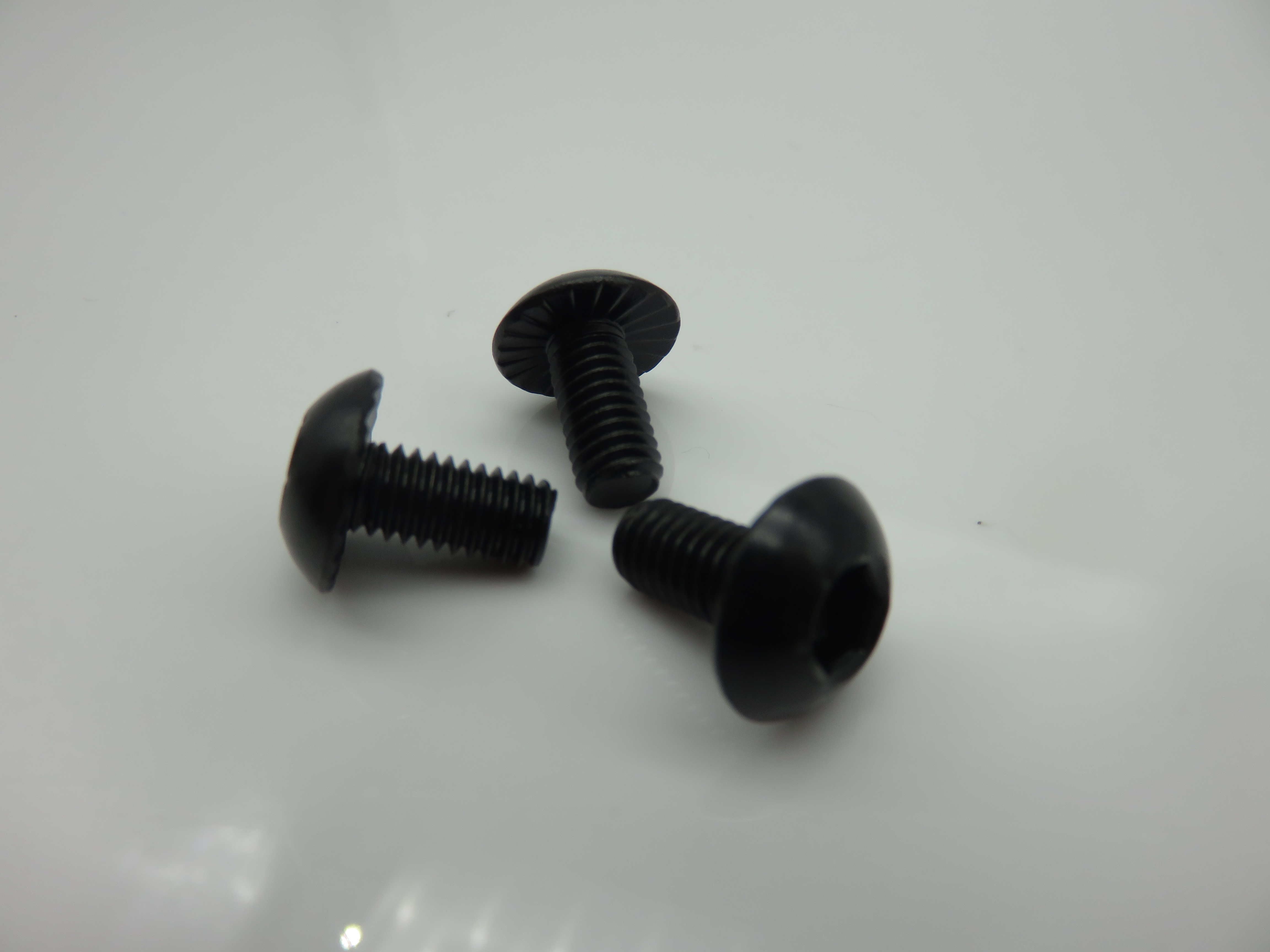 M6 12mm Thread Hex Socket Cap Screw Bolt 10.9 Alloy Steel Machine Screw with Truss Head