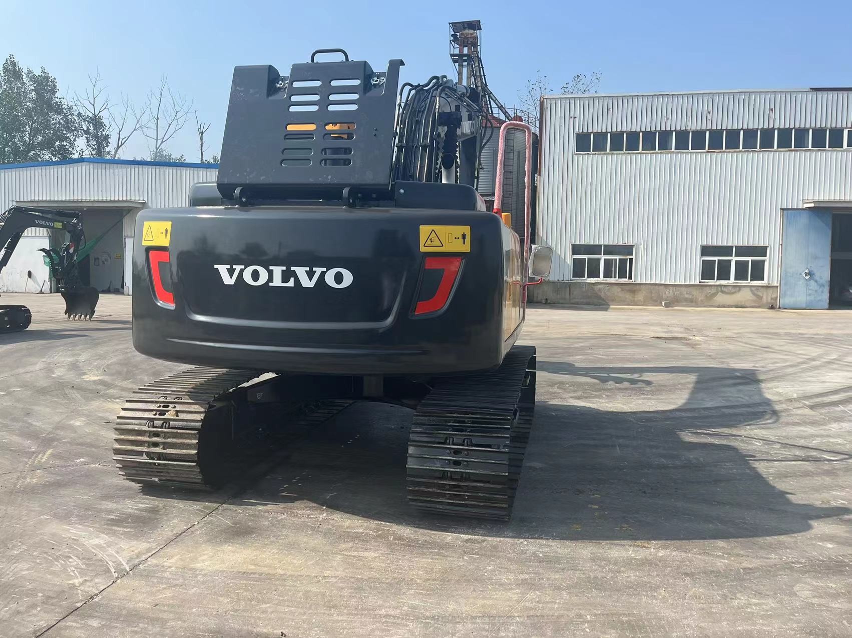 Used Volvo EC140 Hydraulic Excavator 1.0m3 Bucket Capacity Excellent Condition