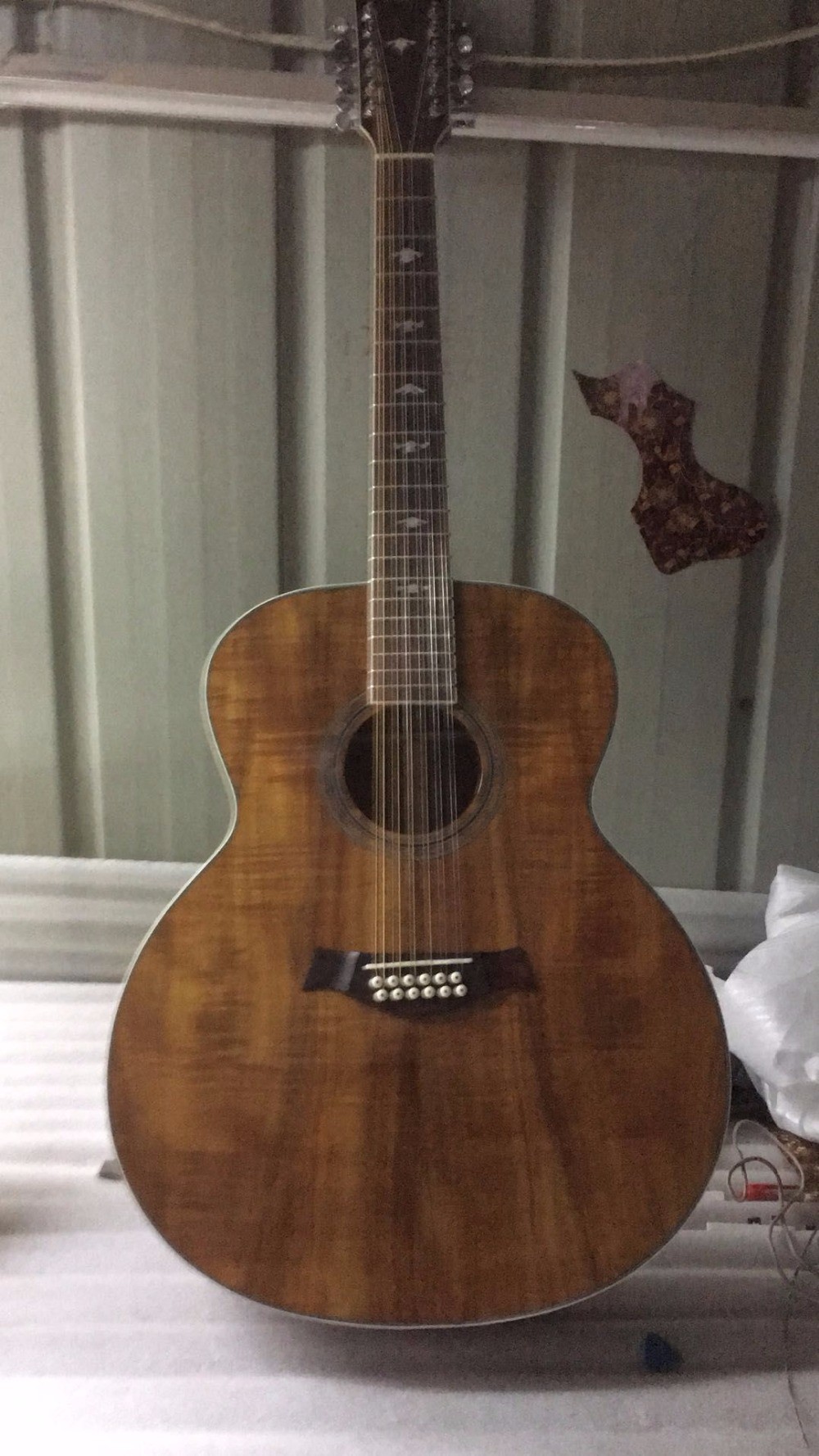 12 strings Jumbo 43" KOA wood J200 acoustic guitar