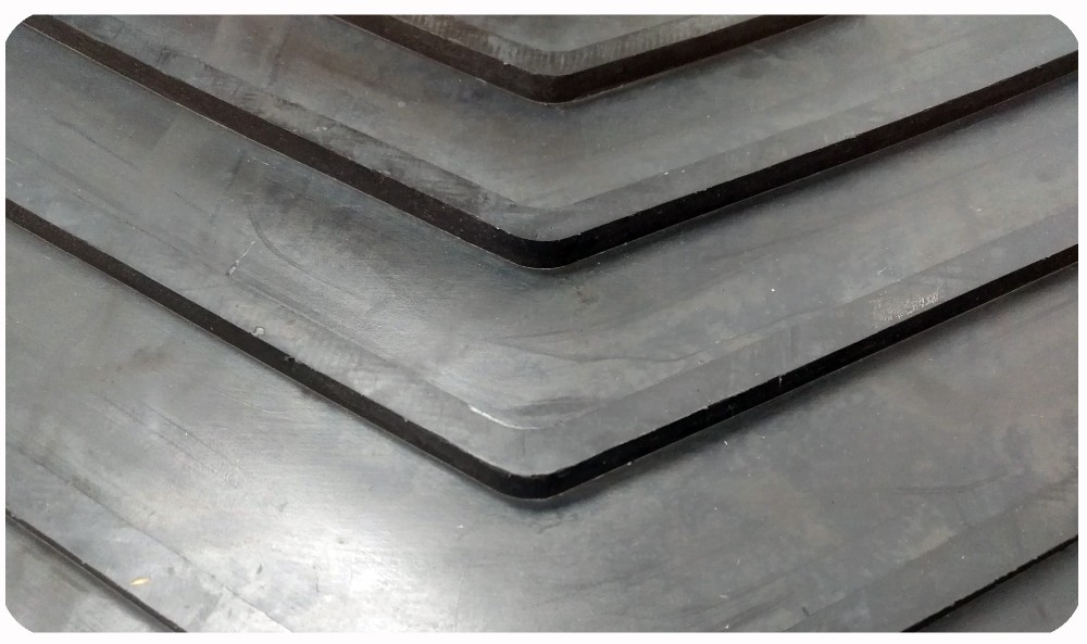 Open V Shaped Tilting Conveyor Belt with Paddle RMA Standard Length 50-500m/roll