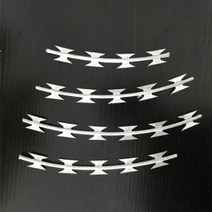 Wholesale Electro Galvanized1.5mmx1.5mm Diamond Welded Razor Wire Mesh from china suppliers