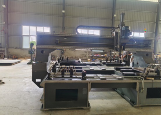 7.5KN Clamping Force Automated CNC Plate Drilling Machine 28mm T-Slot Width 0.45KW Cooling Power