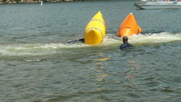 Wear Resisting Inflatable Salvage Tubes Marine Underwater Buoyancy Bag
