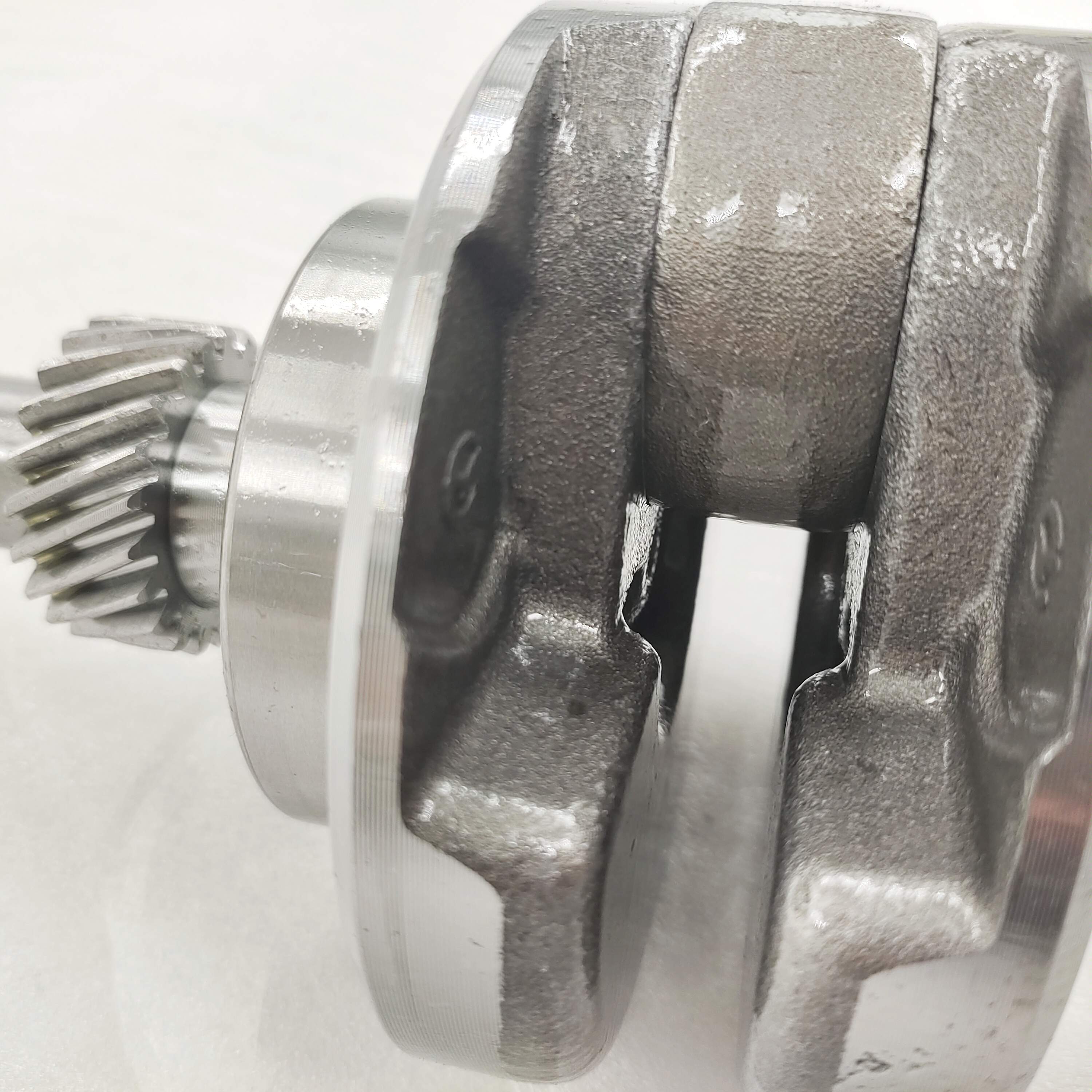 LIFAN 250cc water-cooled engine assembly crankshaft for global tricycle spare parts
