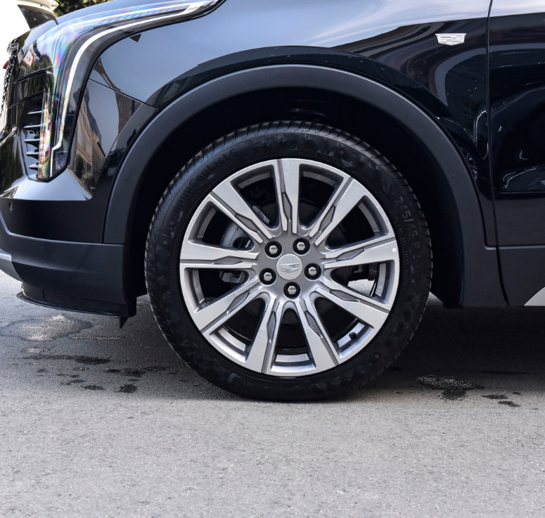 Cadillac XT4 2022 4WD Gasoline Plus 48V Light Hybrid 5 seats SUV