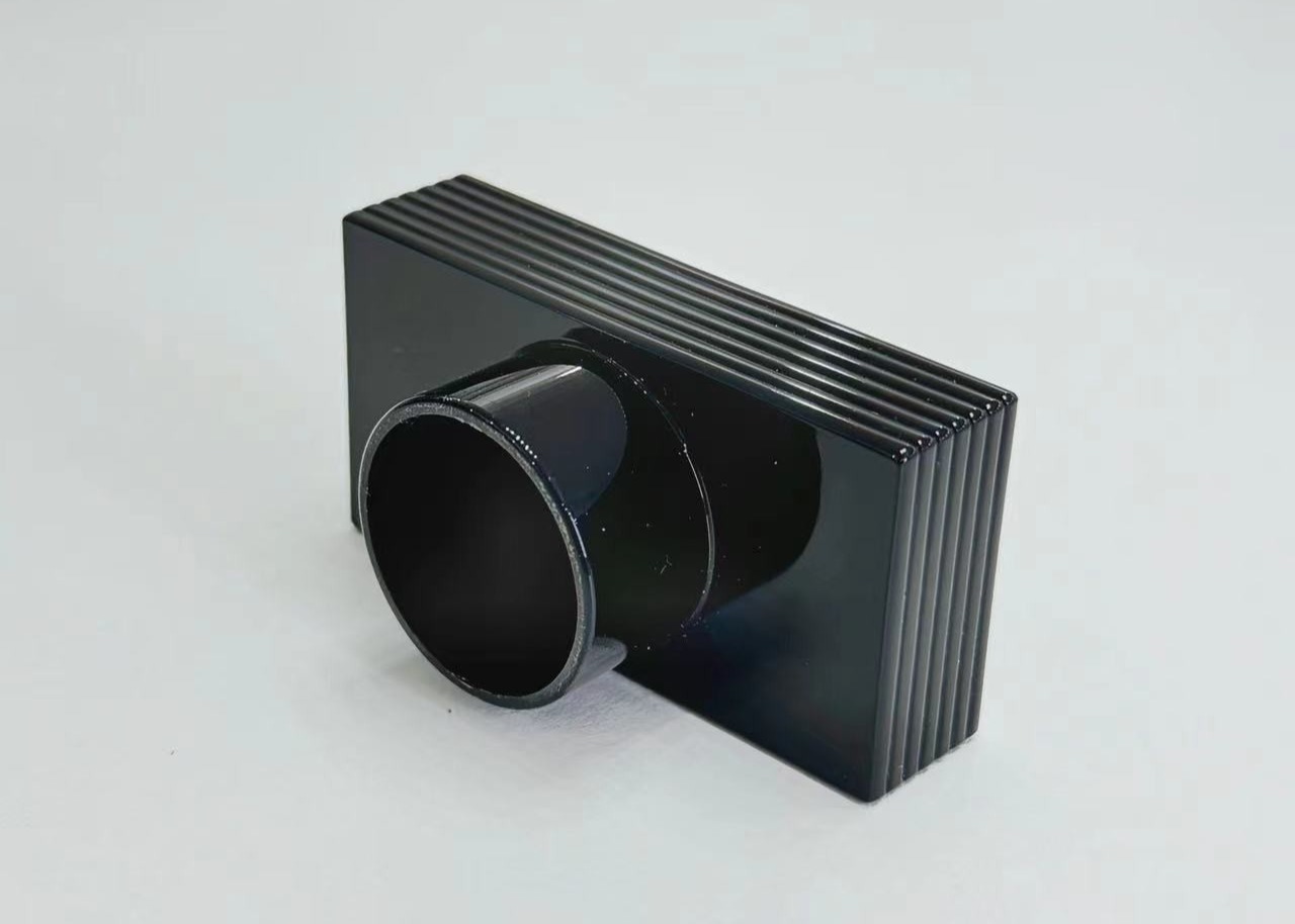 Elongated Black T-shaped Metal Perfume Cap For Enhancing Fragrance Presentation