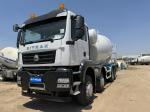 12 Cubic Meters HOWO Concrete Mixer 6x4 Self Mixing Concrete Truck