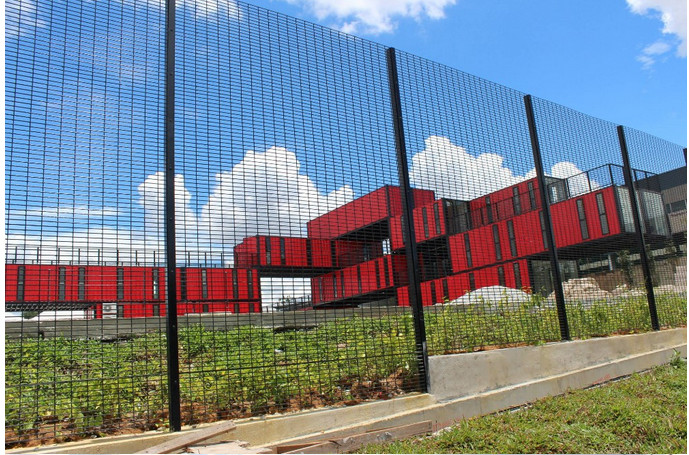 Hot Dipped Galvanized 358 High Security Fence for Power Station , Galvanised Security Fencing