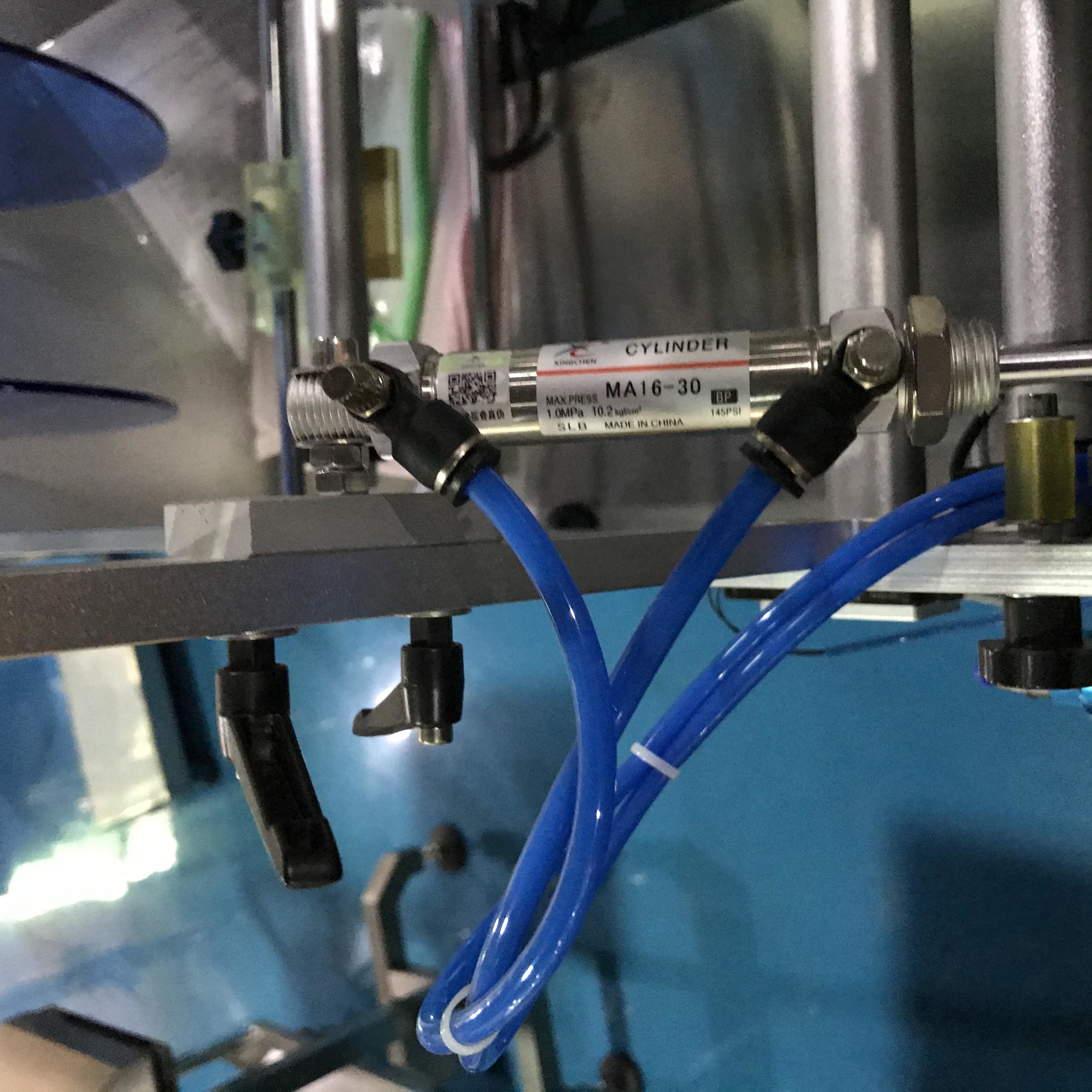 220V/50HZ Round Bottle Labeling Machine Automatic Label Machines for Bottles