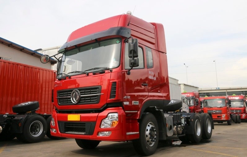 Dongfeng Tractor Truck DFL4251A10 6*4 420hp RHD LHD