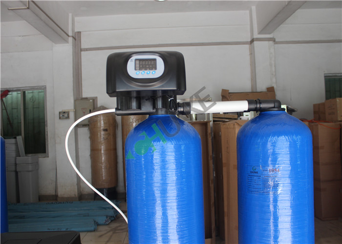 Automatic Water Softener Tank With FRP Material , Operating Temperature 5℃ - 35℃