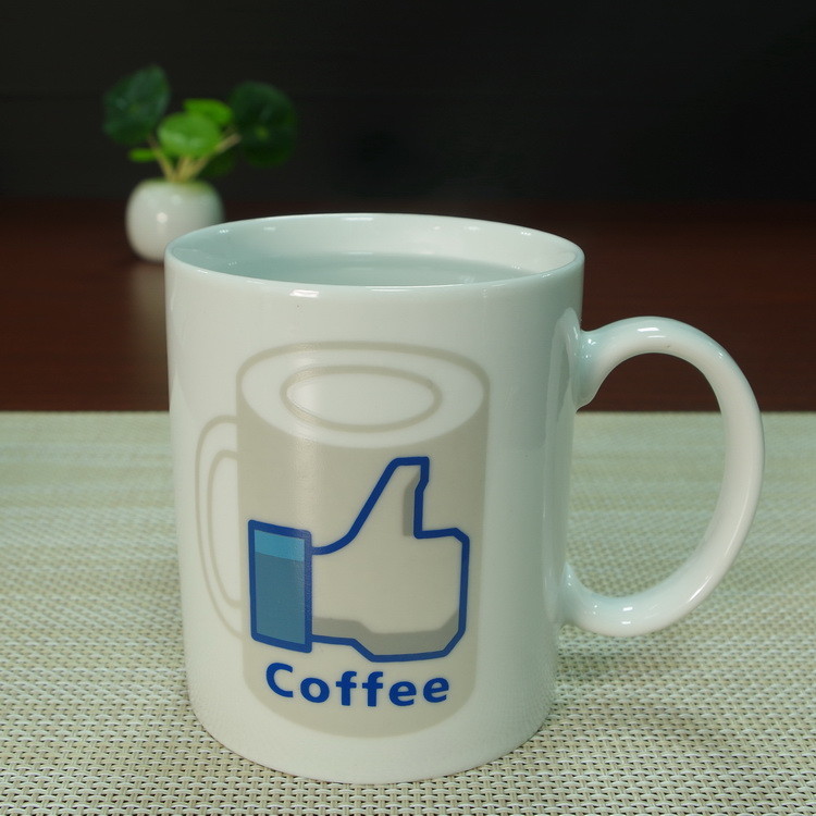 White ceramic heat sensitive color changing mugs custom company logo