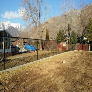 Wholesale Diamond Cyclone Wire Metal Chain Link Fencing 50x50mm Mesh Size 1.8m from china suppliers