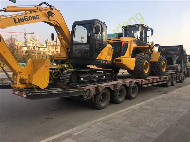 Lowbed Trailers Lowboy Semi Trailer With Ramp Tri-Axles 60 Tons for sale