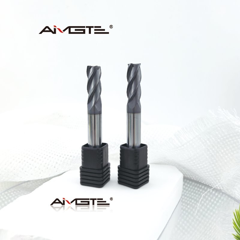10mm Radius 4 Flute Carbide Corner Round End Mill High Hardness CNC Milling Cutter For Steel Titanium 0.5mm Corner Radius TiAlN Coated