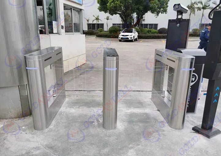 Waterproof Swing Turnstile Gate With Face Recognition SUS 304 Sliding Style