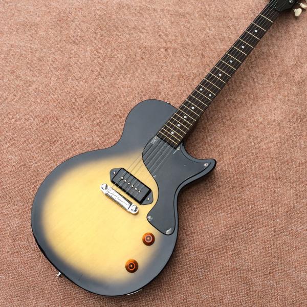 LP electric guitar, rosewood fingerboard, one piece of P90 pickup, chrome