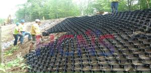 Wholesale ODM High Density Polyethylene Slope Protection Geocell Road 100-445 from china suppliers