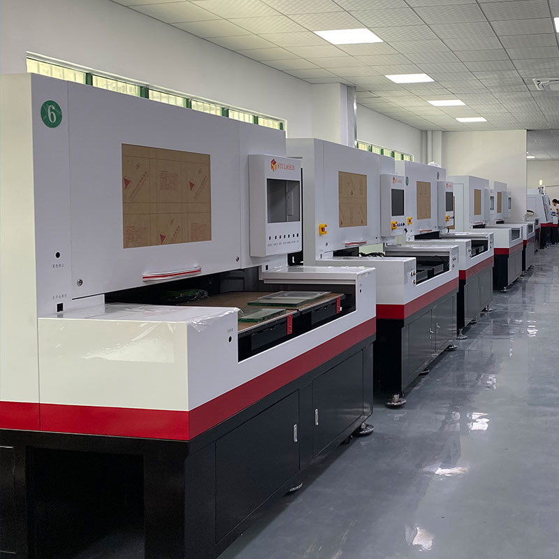 CKD Tempered Glass Laser Cutting Machine 60W 80W With HTI Control