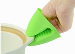 Eco Friendly Silicone Glove Oven Mitts 240 Degrees Celsius Heat Resistant