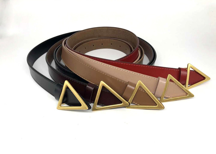 Adjustable Metal Pin Women's Fashion Leather Belts Triangle Buckle